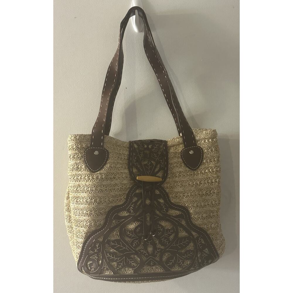 Avon Straw Tote Bag Boho Floral Cutout Faux Leather Trim Summer Beach Purse